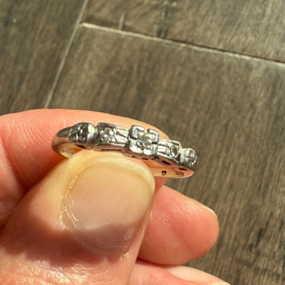Vintage 1920s to 1930s wedding band Art deco - Picture 2 of 4